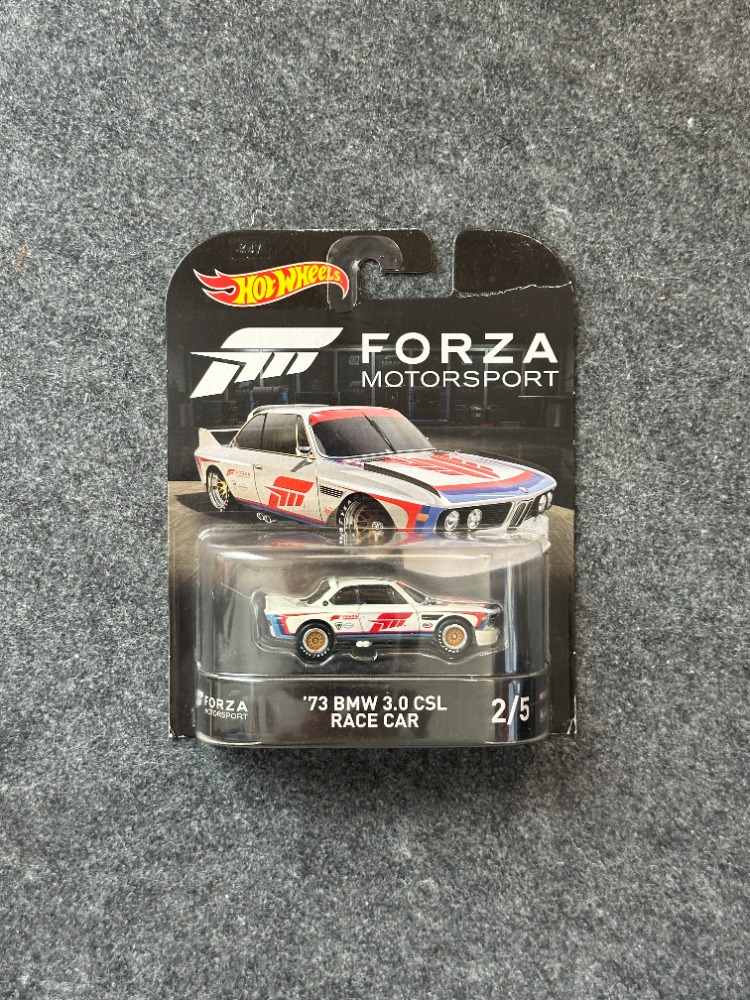 Hot Wheels Retro Entertainment Forza Motorsport '73 BMW 3.0 CSL Race Car (2017)