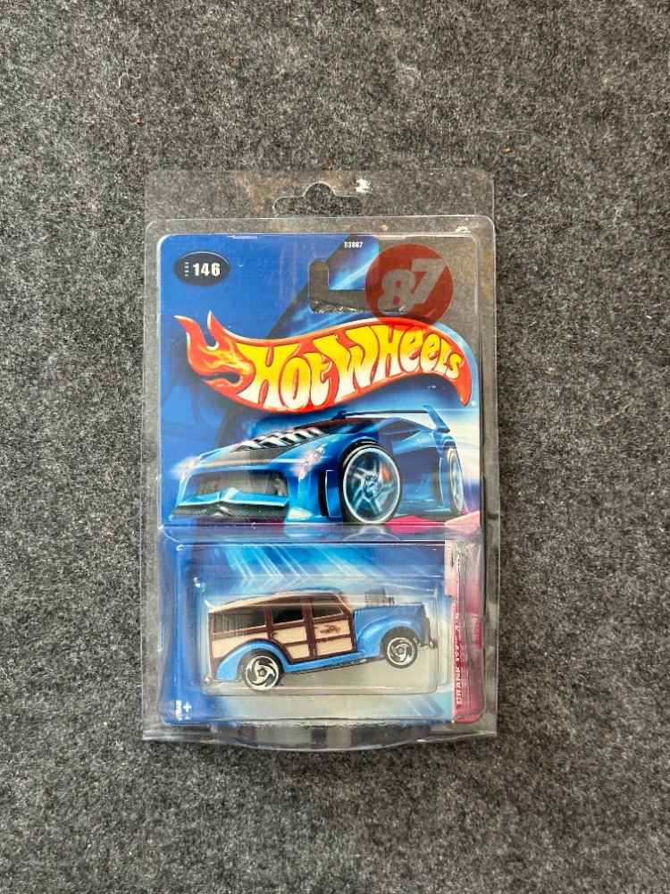 Hot Wheels 2004 '40s Woody (2003)