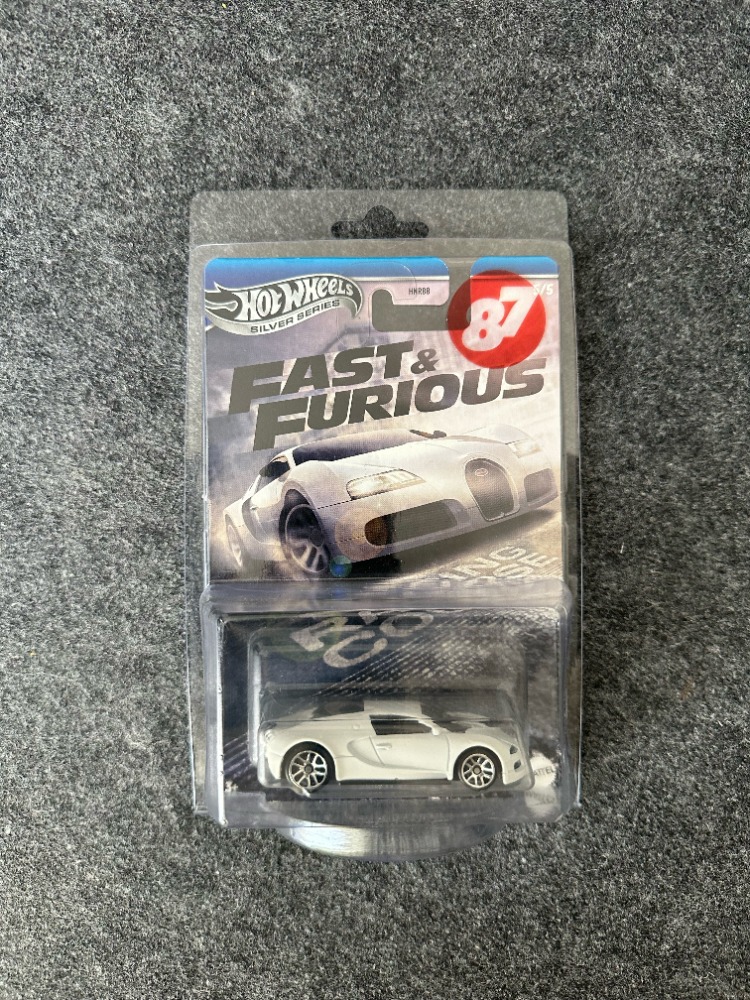 Hot Wheels Fast & Furious Silver Series Bugatti Veyron (2025)