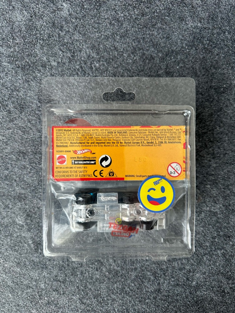 Hot Wheels Hiway Hauler HW Designs Series