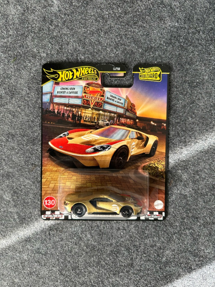 Hot Wheels '17 Ford GT Boulevard Premium (2025)