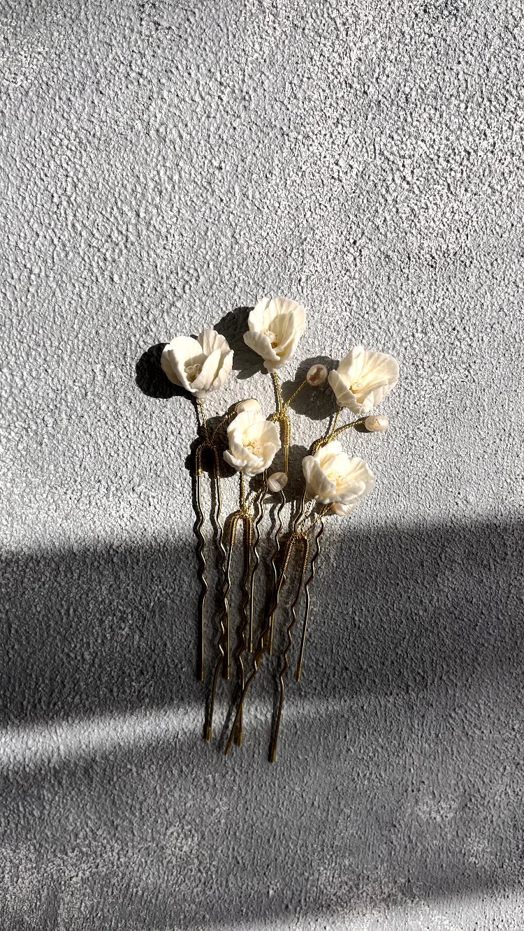 auxo | pin