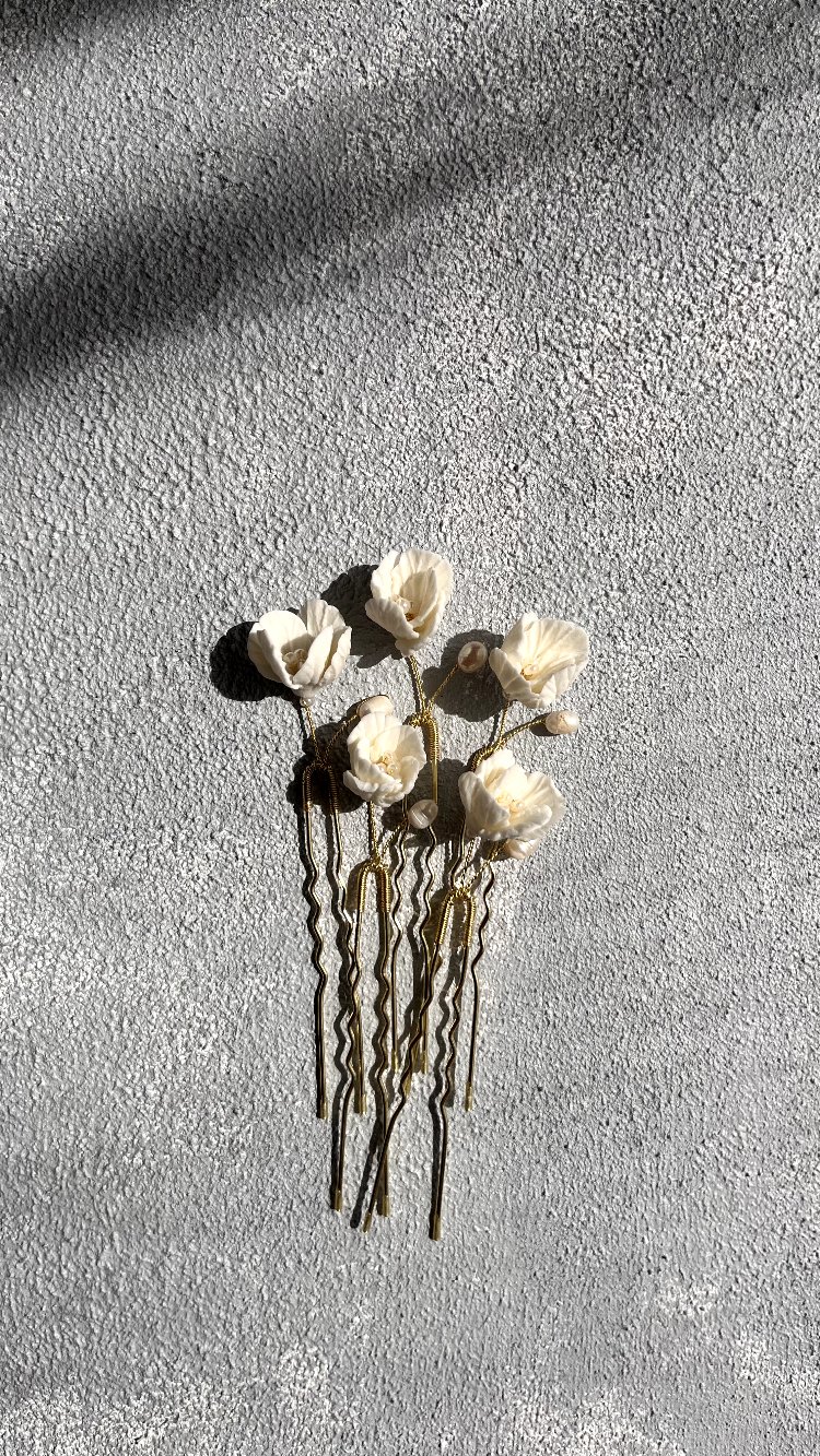 auxo | pin