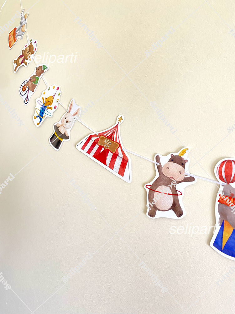 Sirk Temalı Banner - Opsiyon Seçiniz