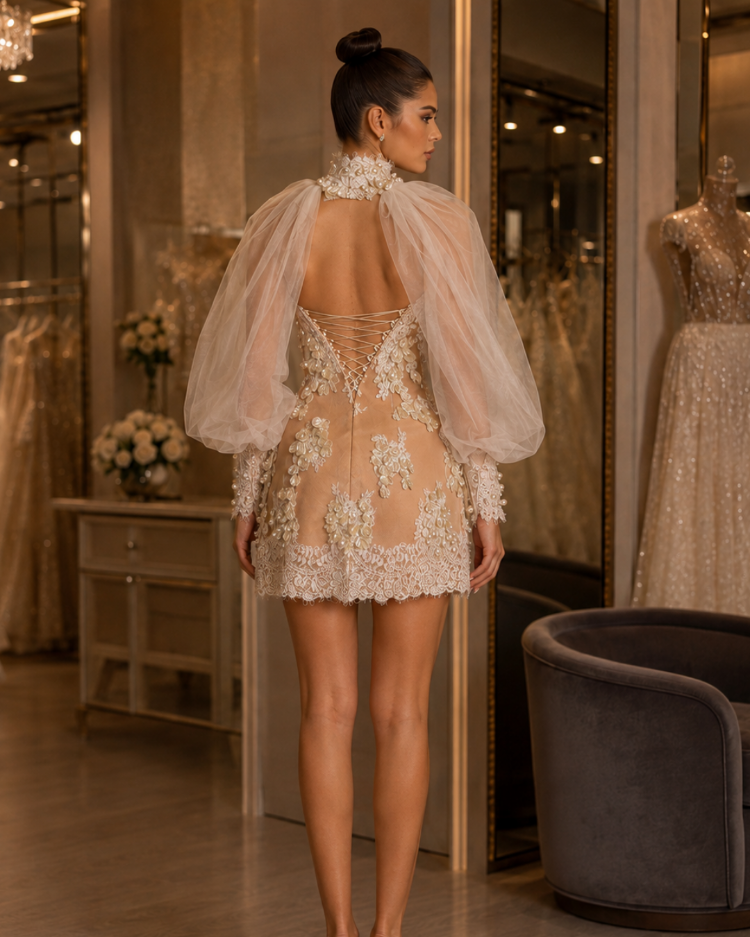 Celeste Royale – Yüksek Yakalı Couture Mini Elbise