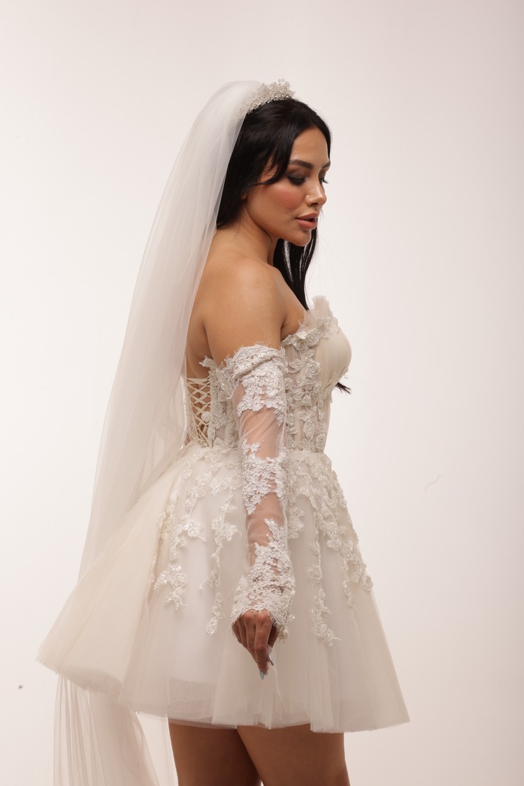 Freya Ivory – Kırık Beyaz İşlemeli Mini Elbise