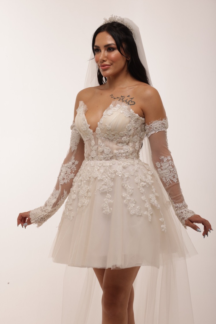 Freya Ivory – Kırık Beyaz İşlemeli Mini Elbise