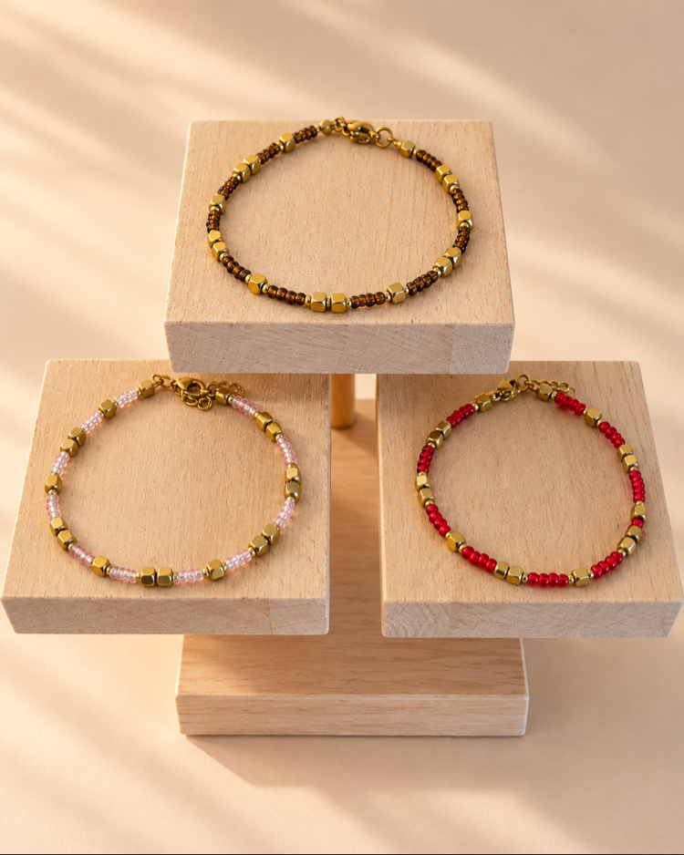 Poppy Trio – Küp Boncuk Bileklik Seti