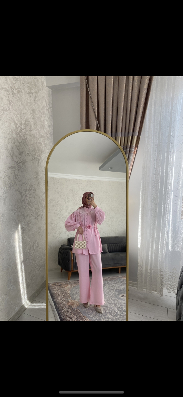 Pembe brodeli güllü takım