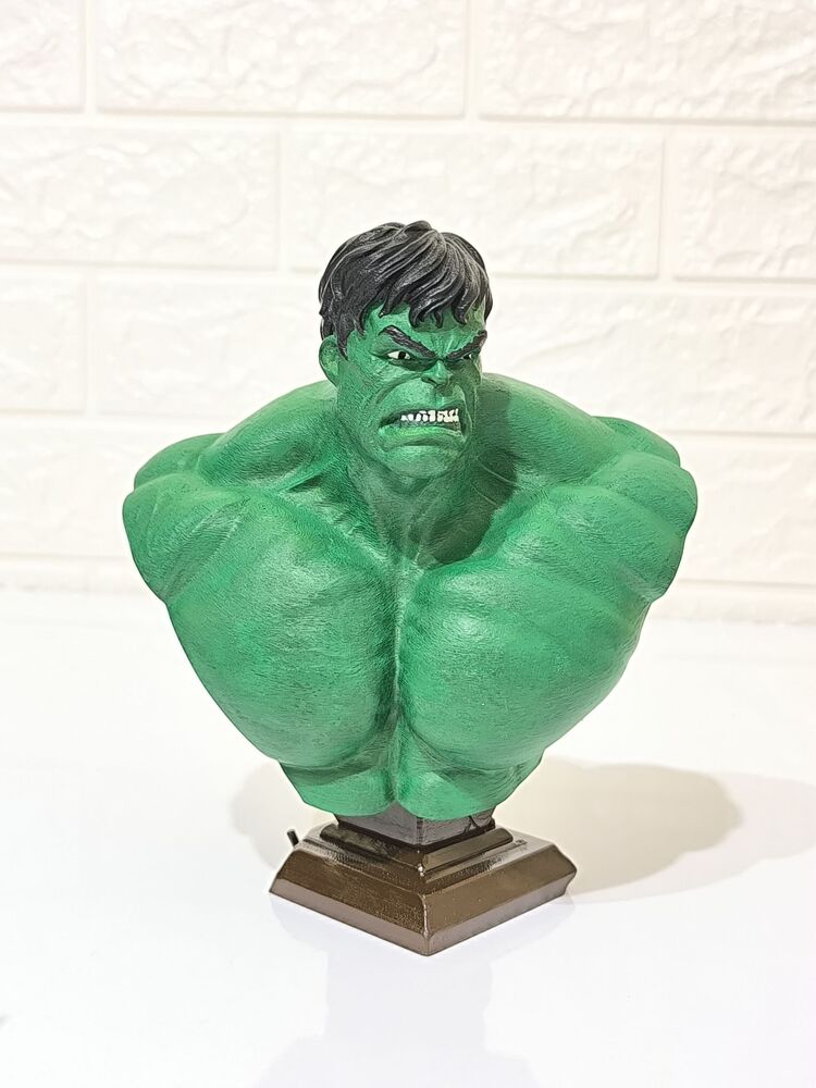 Hulk Büst