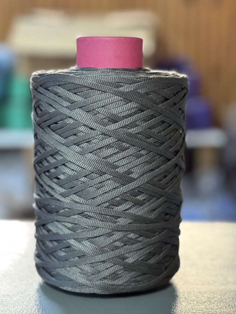 4MM POLYESTER ANTRASİT RİBON MAKROME İPİ (1KG)