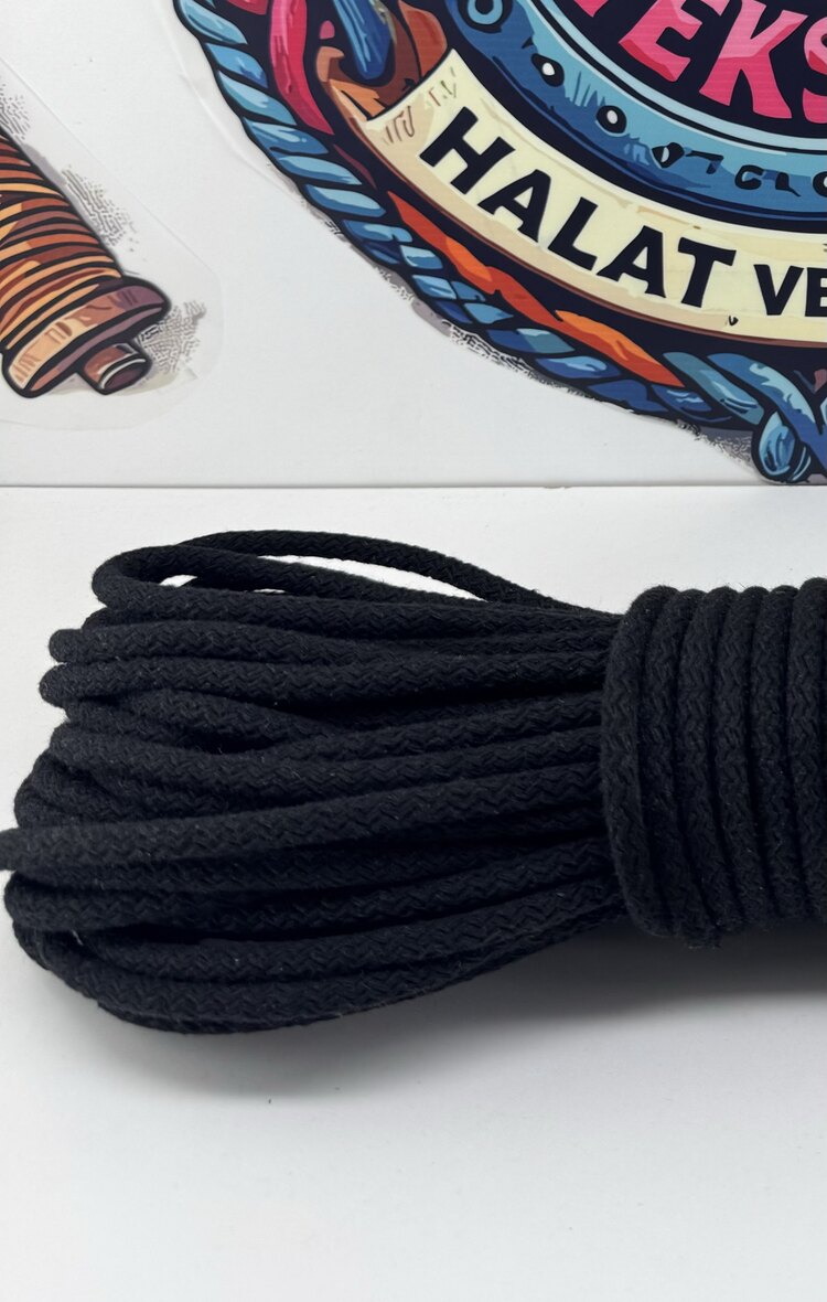 DOLGULU PAMUK KORDON İP (SİYAH) 1KG