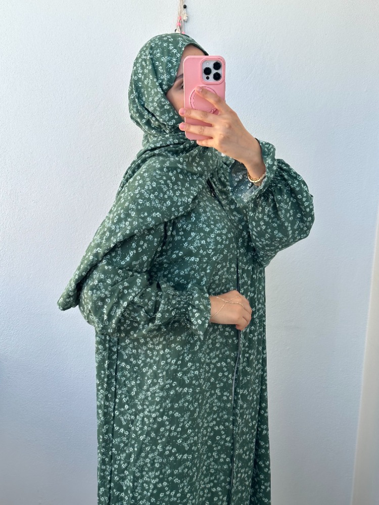 Şal Birleşik Namaz Elbisesi - Yeşil Çiçekli