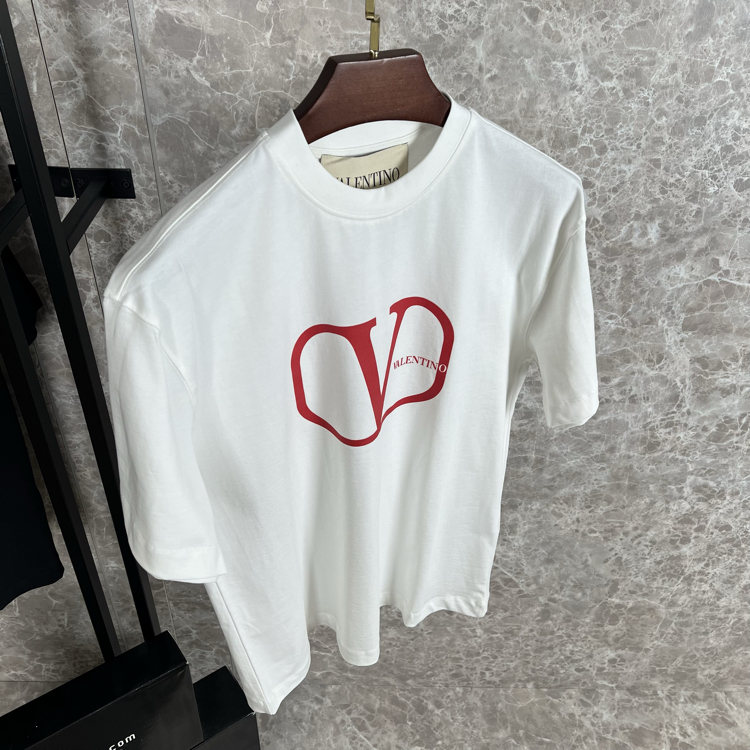 Valentino T-shirt