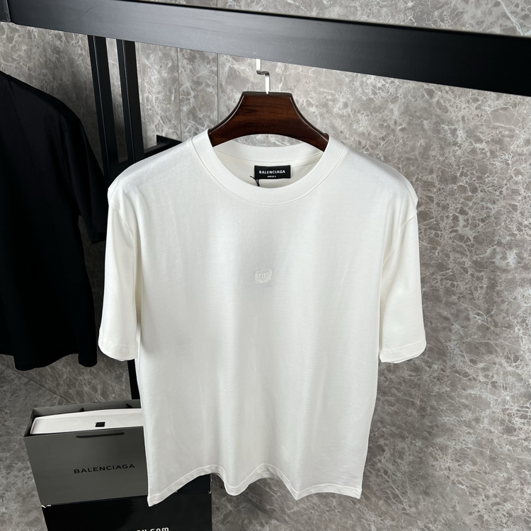 Balenciaga Premium T-shirt