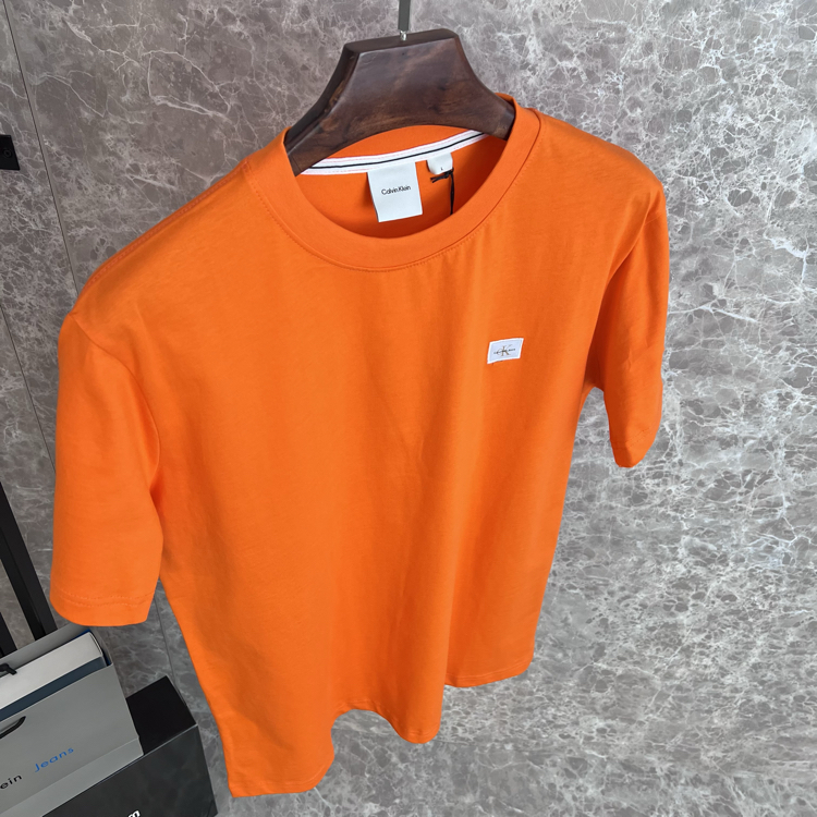 CK T-shirt (rahat kalıp)