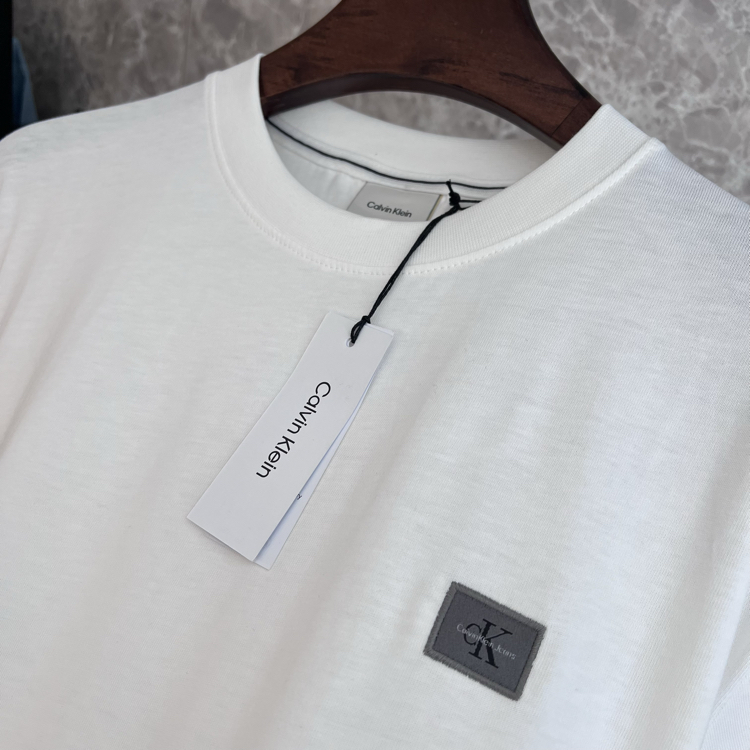 CK T-shirt (rahat kalıp)