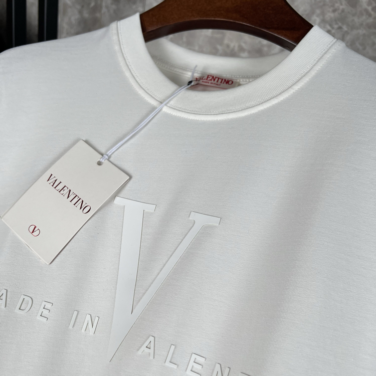 Valentino T-shirt