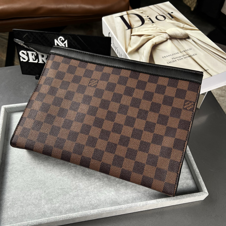 Louis Vuitton Erkek Çanta