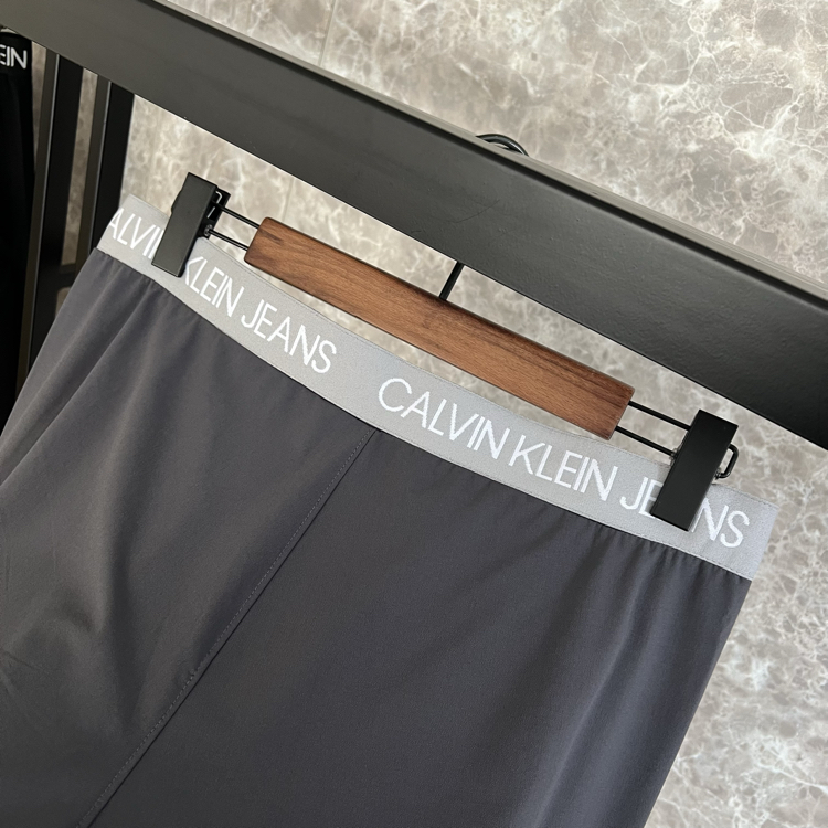 CK Jogger (degısım/iade yok)