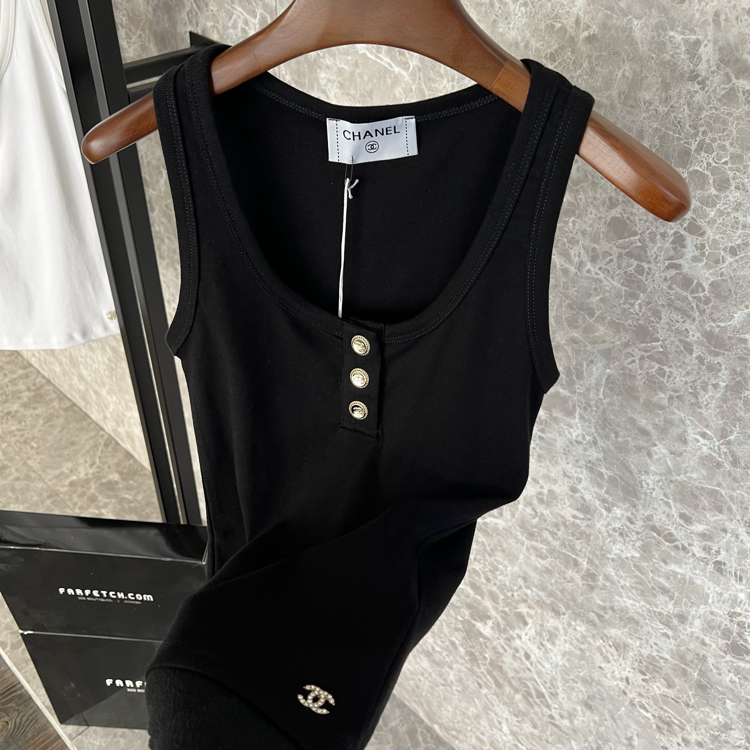 Chanel Kadın Atlet