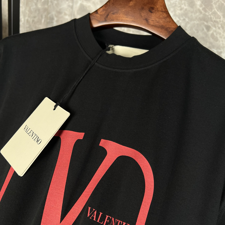 Valentino T-shirt