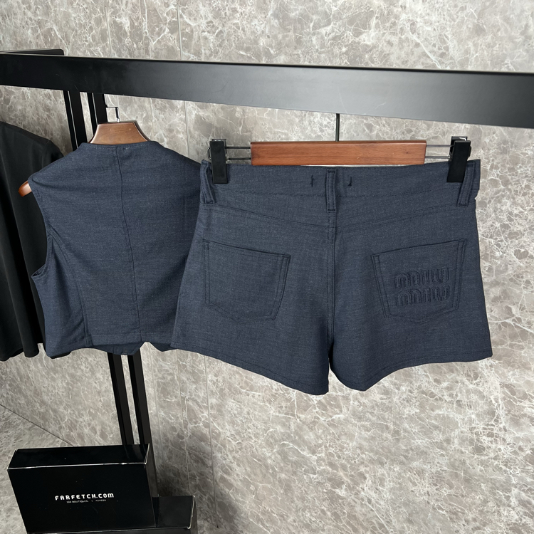 MiuMiu Short Takım