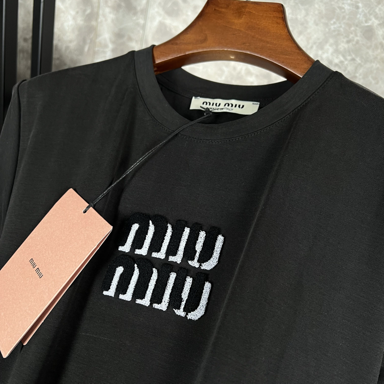 MiuMiu Premium Kadın T-shirt