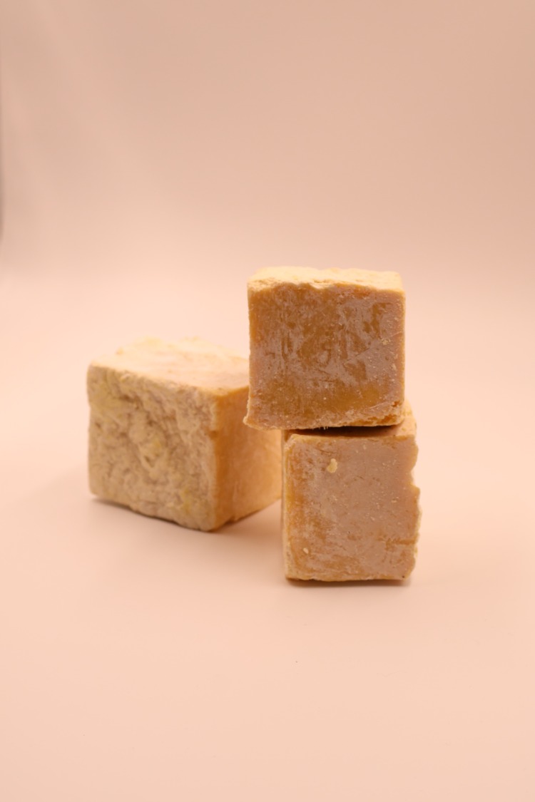 ZEYTİNYAĞLI EV SABUNU 1 kG
