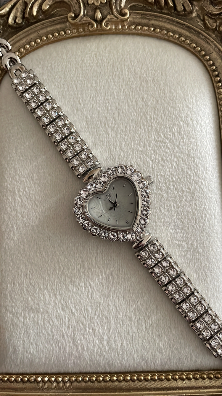 Silver Heart Taşlı Saat 
