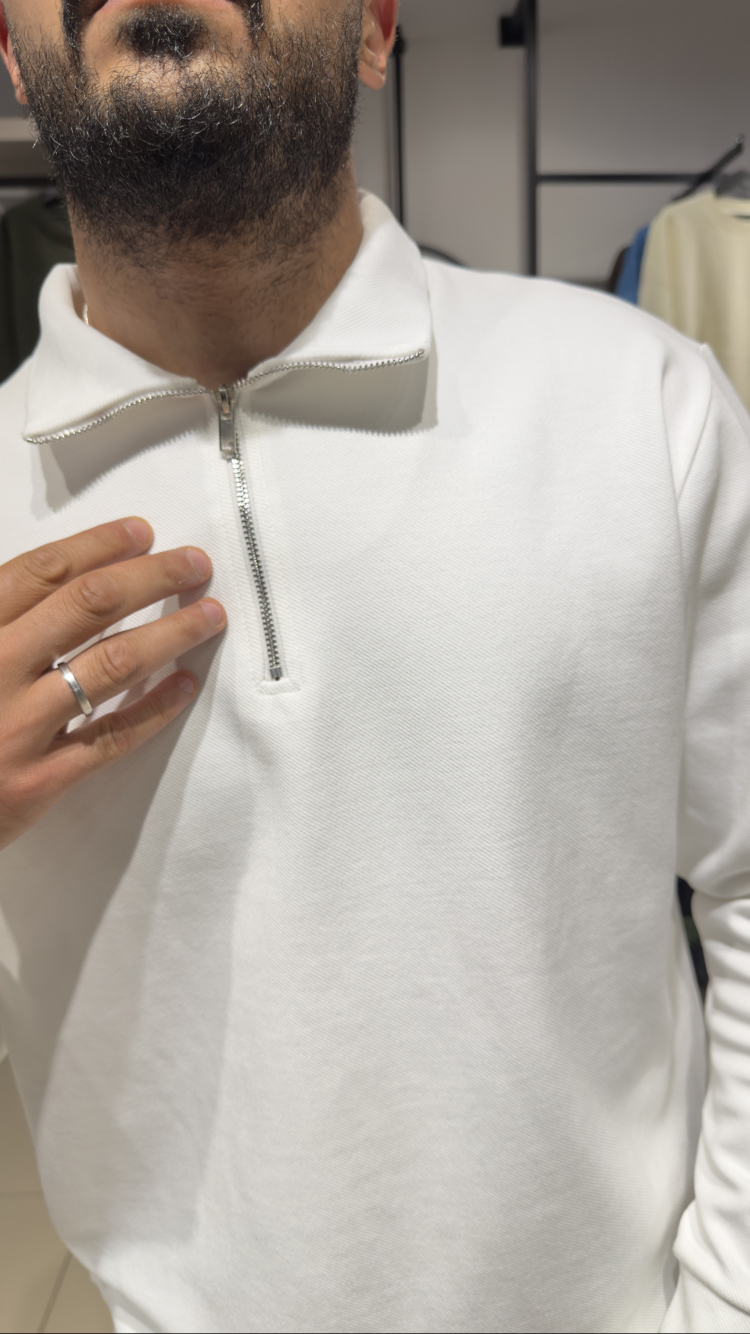 Regular İnterlok Kumaş Yarım Fermuar Sweatshirt Beyaz