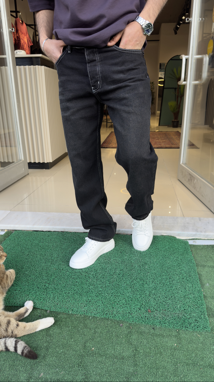 Baggy Taşlamalı Beyaz Dikiş Detaylı Jean Siyah