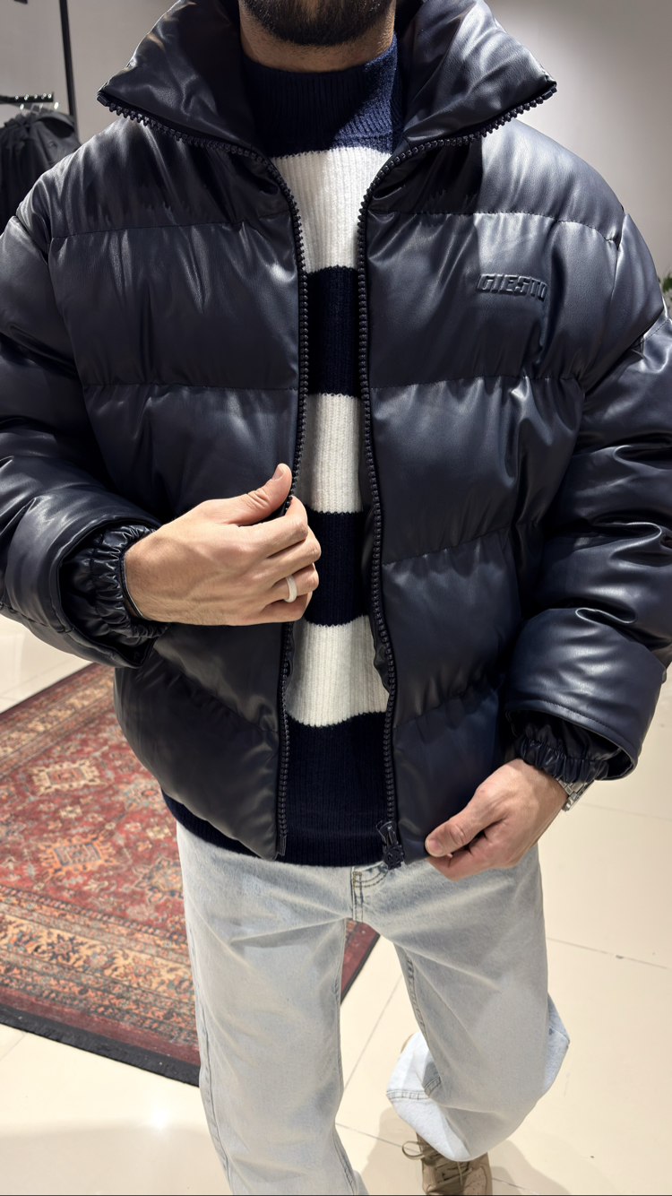 Oversize Kabartma Baskı Detaylı Şişme Deri Mont Lacivert