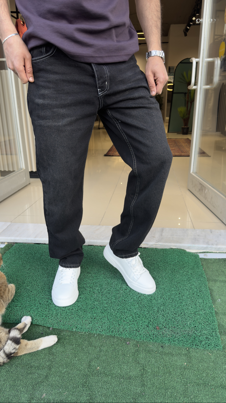 Baggy Taşlamalı Beyaz Dikiş Detaylı Jean Siyah
