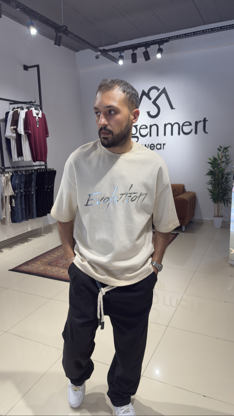 Oversize Silikon Baskı Detaylı Yıkamalı Tişört Bej