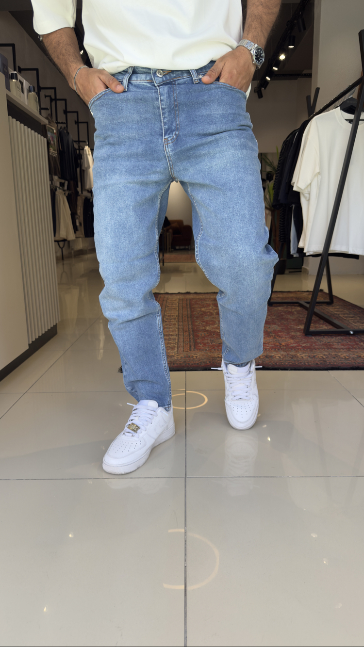 Boyfriend Jean Mavi