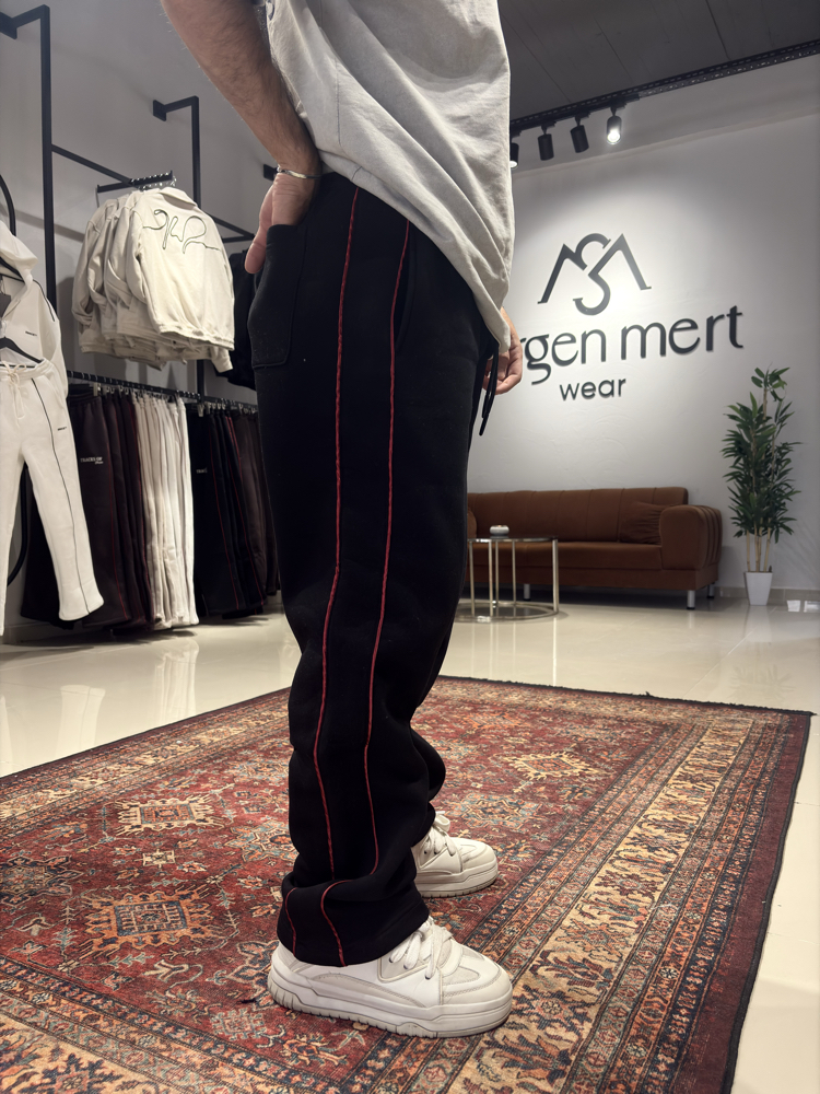 Şerit Ve Nakış Detaylı Baggy Eşofman Siyah