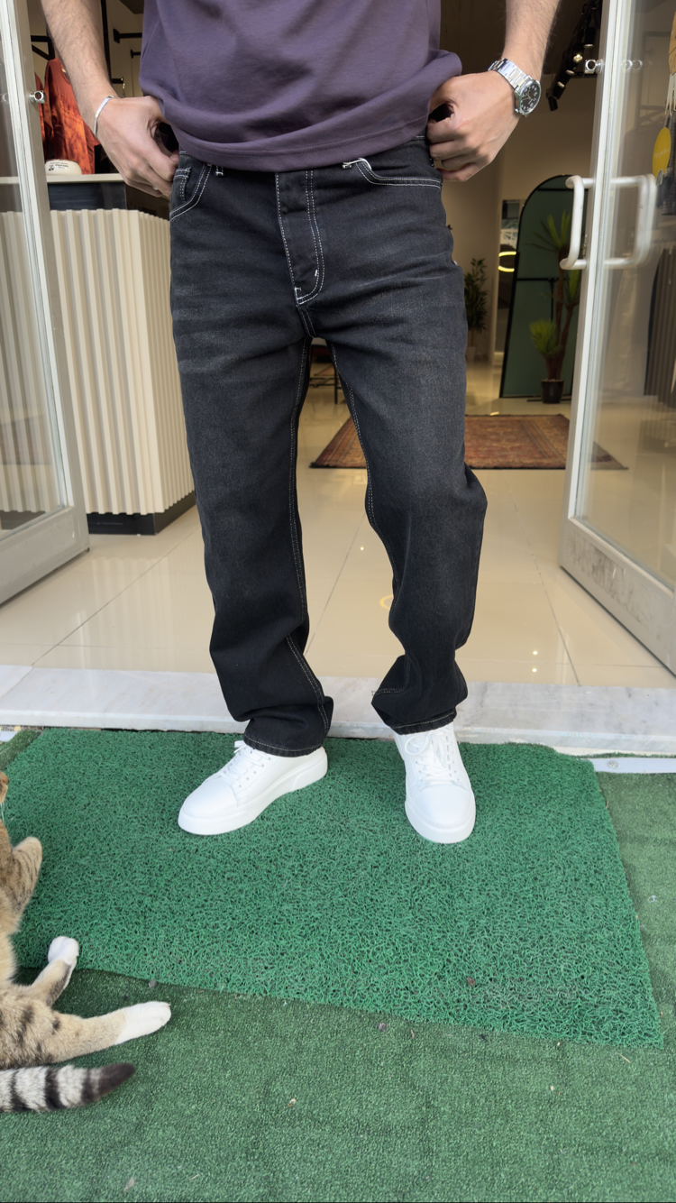 Baggy Taşlamalı Beyaz Dikiş Detaylı Jean Siyah