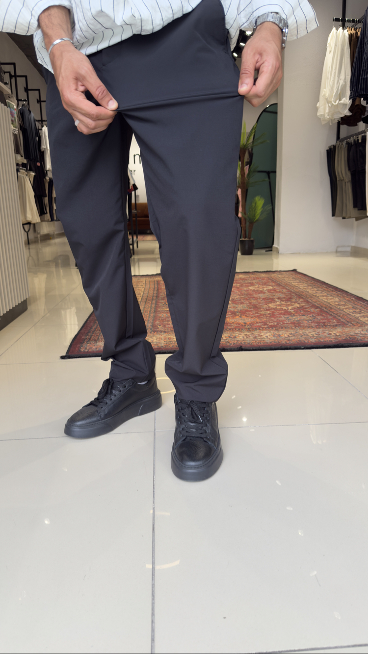 Regular Fit Paraşüt Kumaş Pantolon Siyah