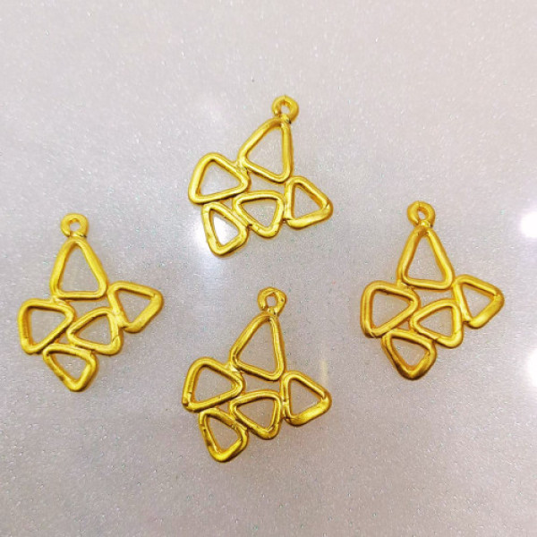 Altın Kaplama Çoklu Geometrik Üçgen Formlu Takı Sallantı Aparatı (1 Adet)