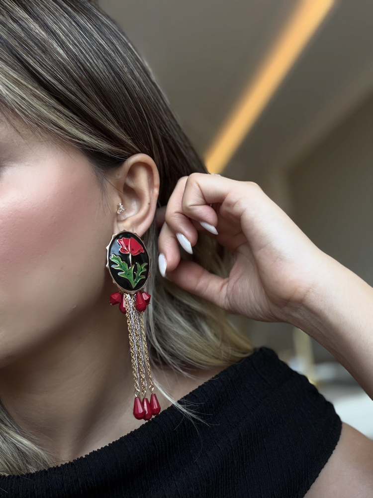 Marka Model Sallantılı Küpe KP0038