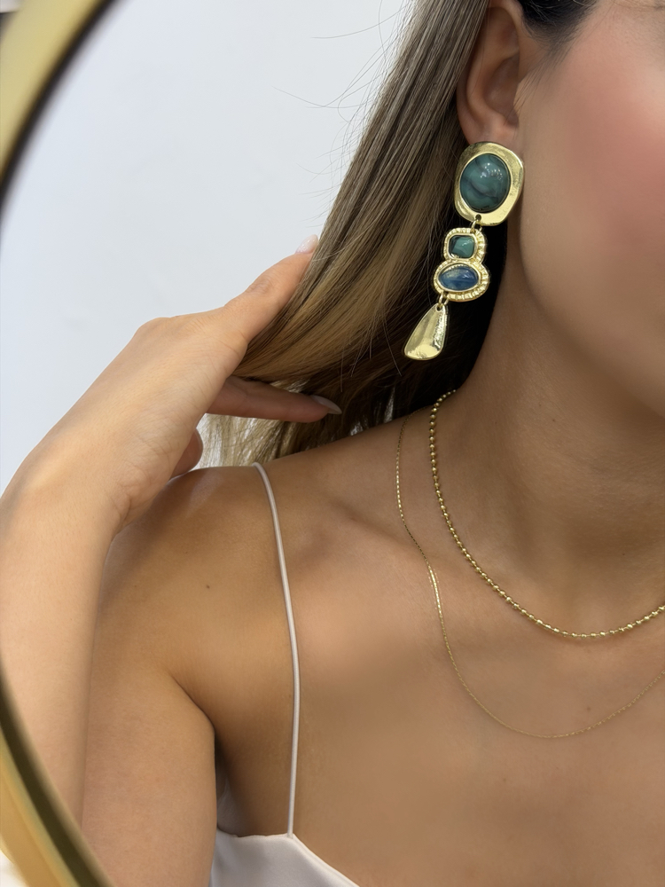 Marka Model Sallantılı Küpe