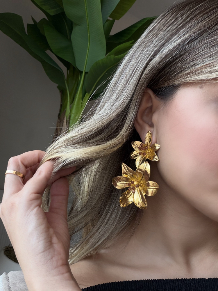 Marka Model Gold Çiçek Küpe KP0037