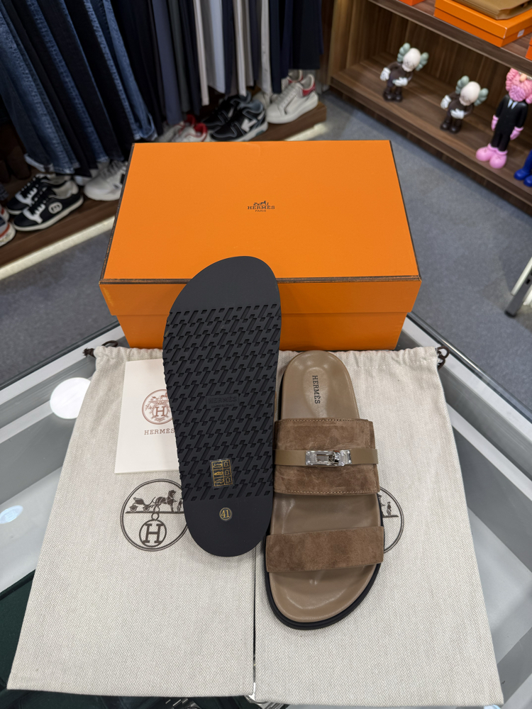 Hermès Jackson Sandal Suede Beige (Kelly Buckle)