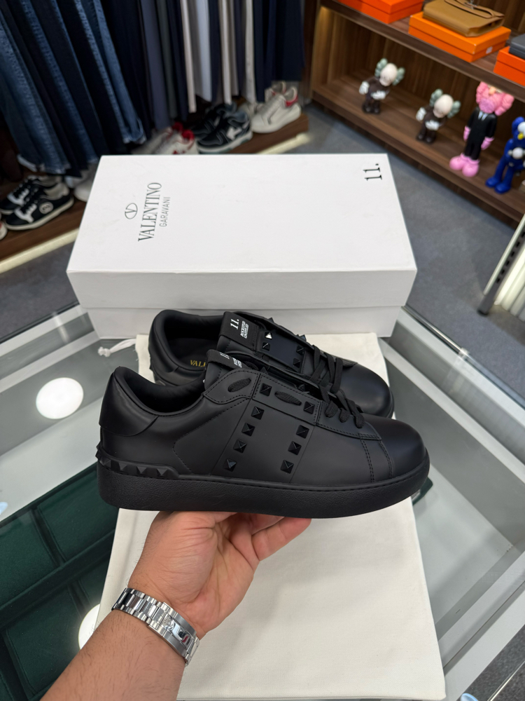 Valentino Garavani Open Sneaker in Black Leather with Rockstud