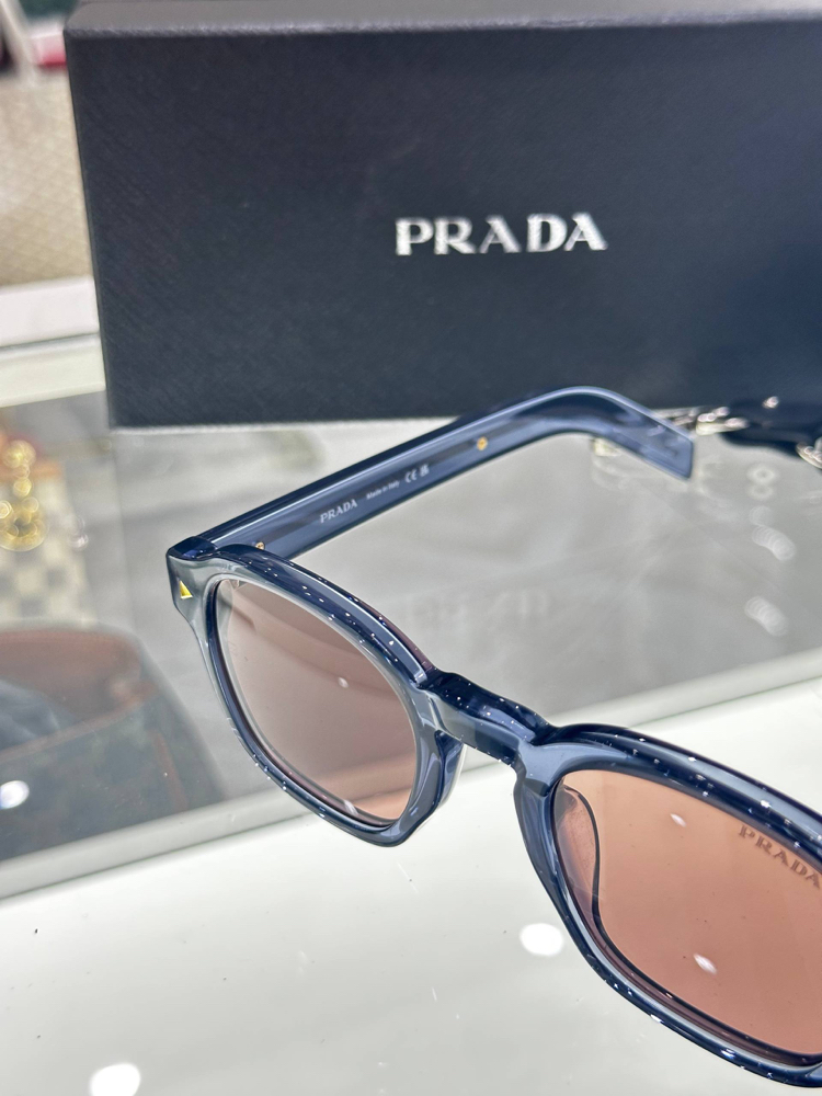 PRADA ( İTHAL )
