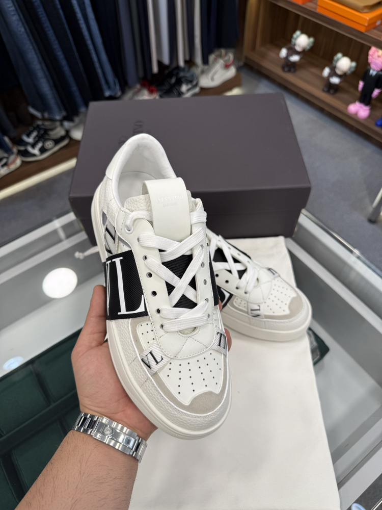 Valentino Garavani VL7N Leather Sneaker in White