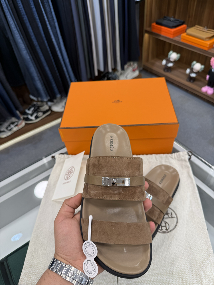 Hermès Jackson Sandal Suede Beige (Kelly Buckle)