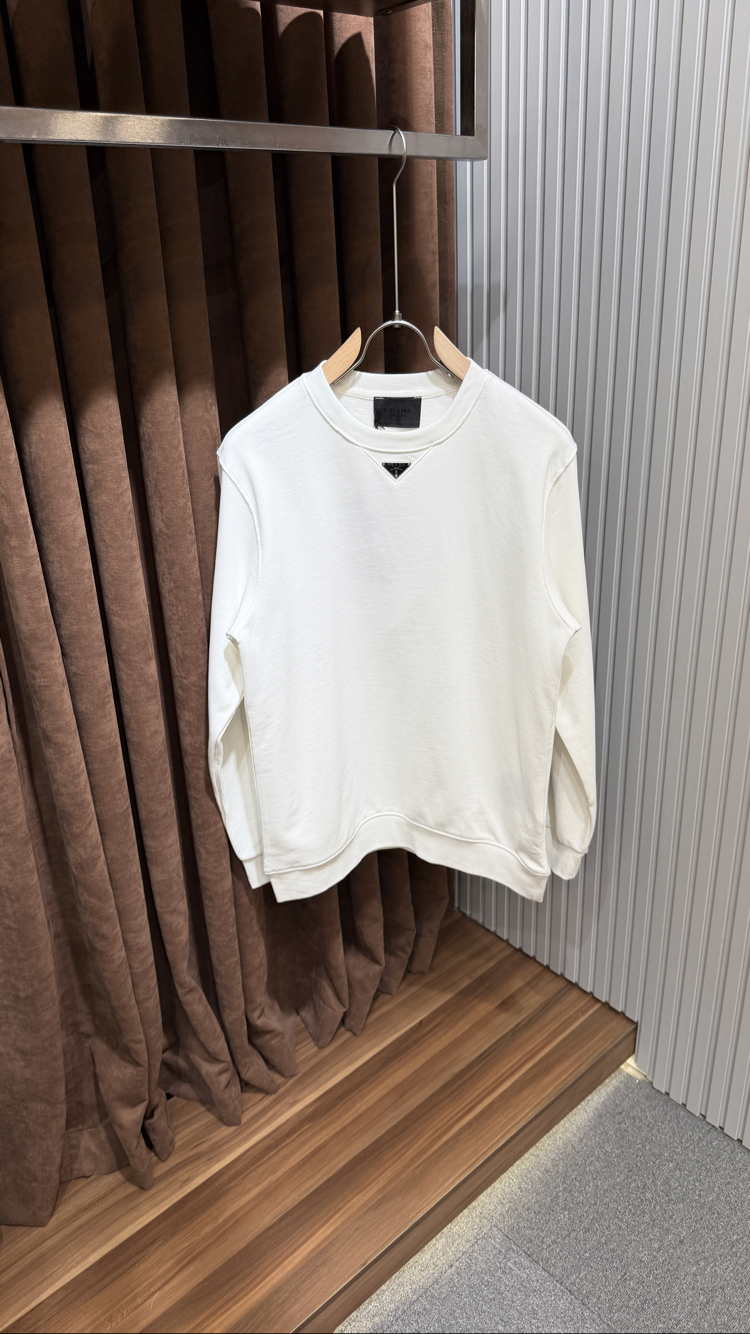 Prada Logo Sweatshırt 