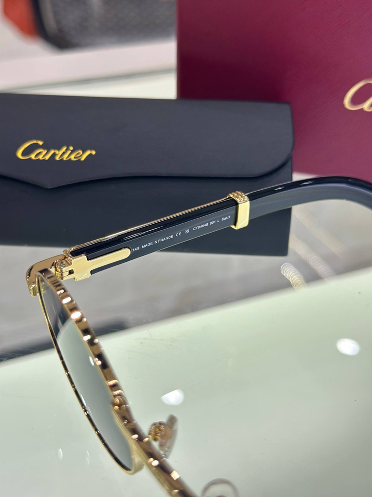 Cartier  ( İTHAL )